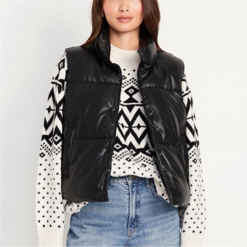 Old Navy Black Faux Leather Puffer
Vest
